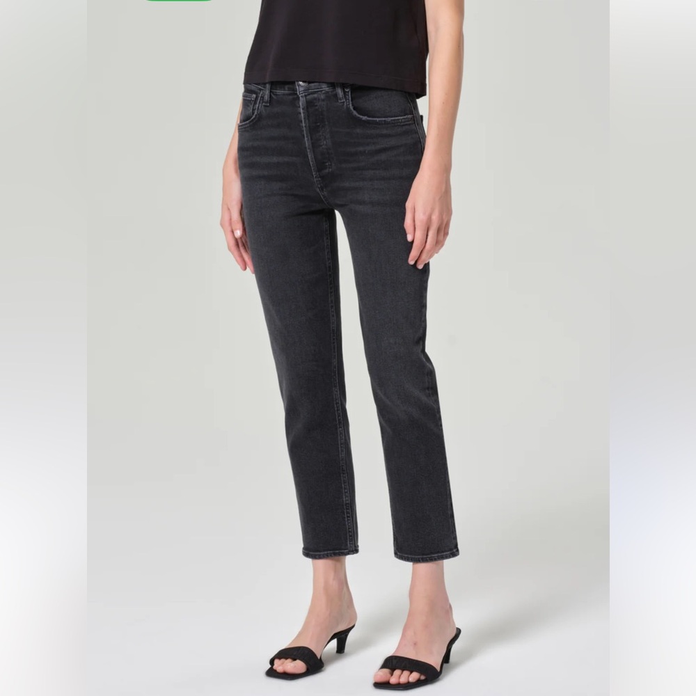 AGOLDE high rise Riley ankle straight jeans.